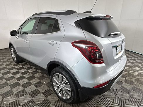 Used 2019 Buick Encore Preferred AWD/4WD image 5