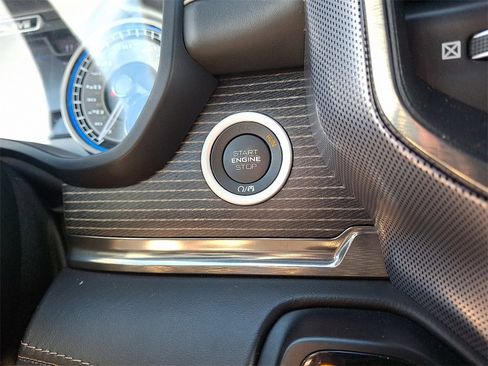 Used 2019 RAM 1500 Limited image 24