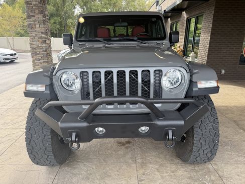 Used 2020 Jeep Gladiator Sport w/ Quick Order Package 24S image 4