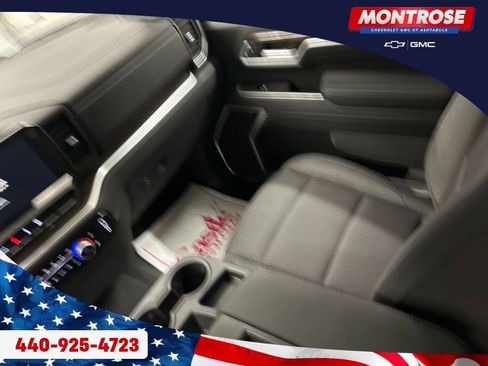 New 2026 GMC Sierra 2500 SLE image 25