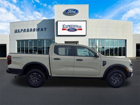 Used 2025 Ford Ranger XLT image 5