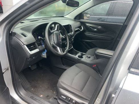 Certified 2023 GMC Terrain SLE w/ Driver Convenience Package FWD image 3