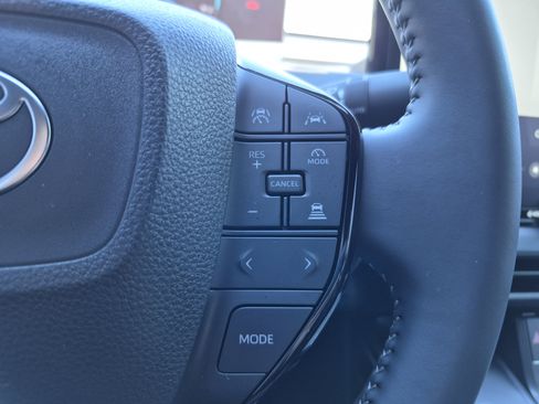 Used 2026 Toyota bZ AWD/4WD image 26