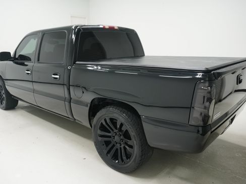 Used 2005 Chevrolet Silverado 1500 LS w/ Light Duty Power Package RWD image 5