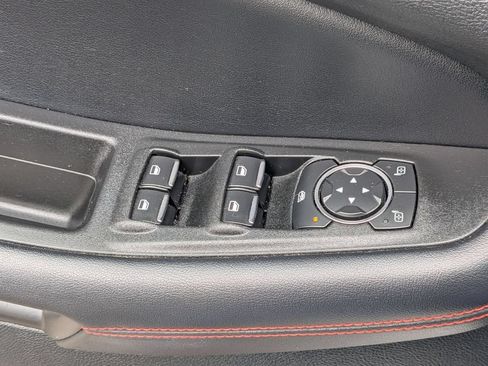 Used 2022 Ford Edge ST-Line AWD/4WD image 15