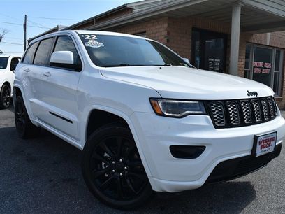 Used 2022 Jeep Grand Cherokee Laredo X