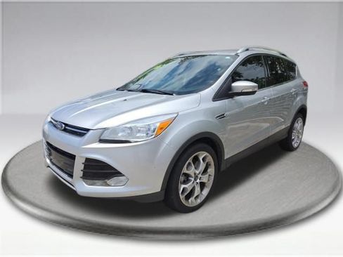 Used 2016 Ford Escape Titanium FWD image 12
