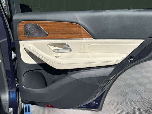 Used 2022 Mercedes-Benz GLE 350 image 32