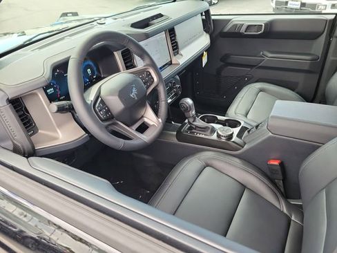 New 2026 Ford Bronco Outer Banks AWD/4WD image 3