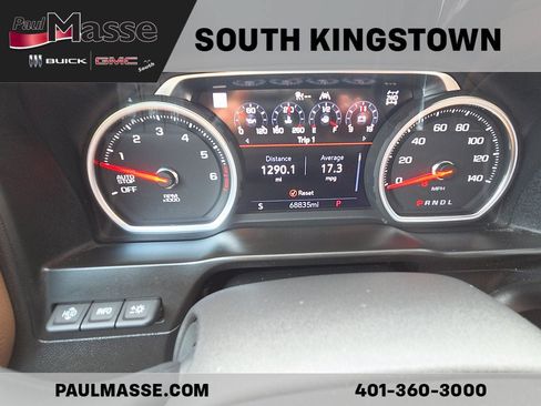Used 2021 Chevrolet Silverado 1500 High Country w/ Technology Package AWD/4WD image 13