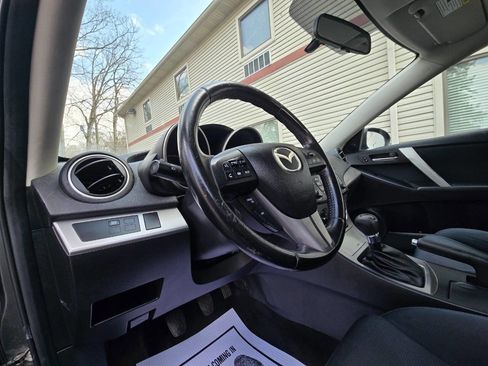 Used 2010 MAZDA MAZDA3 s Sport image 19