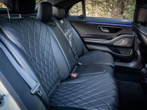 Used 2021 Mercedes-Benz S 580 4MATIC Sedan image 37