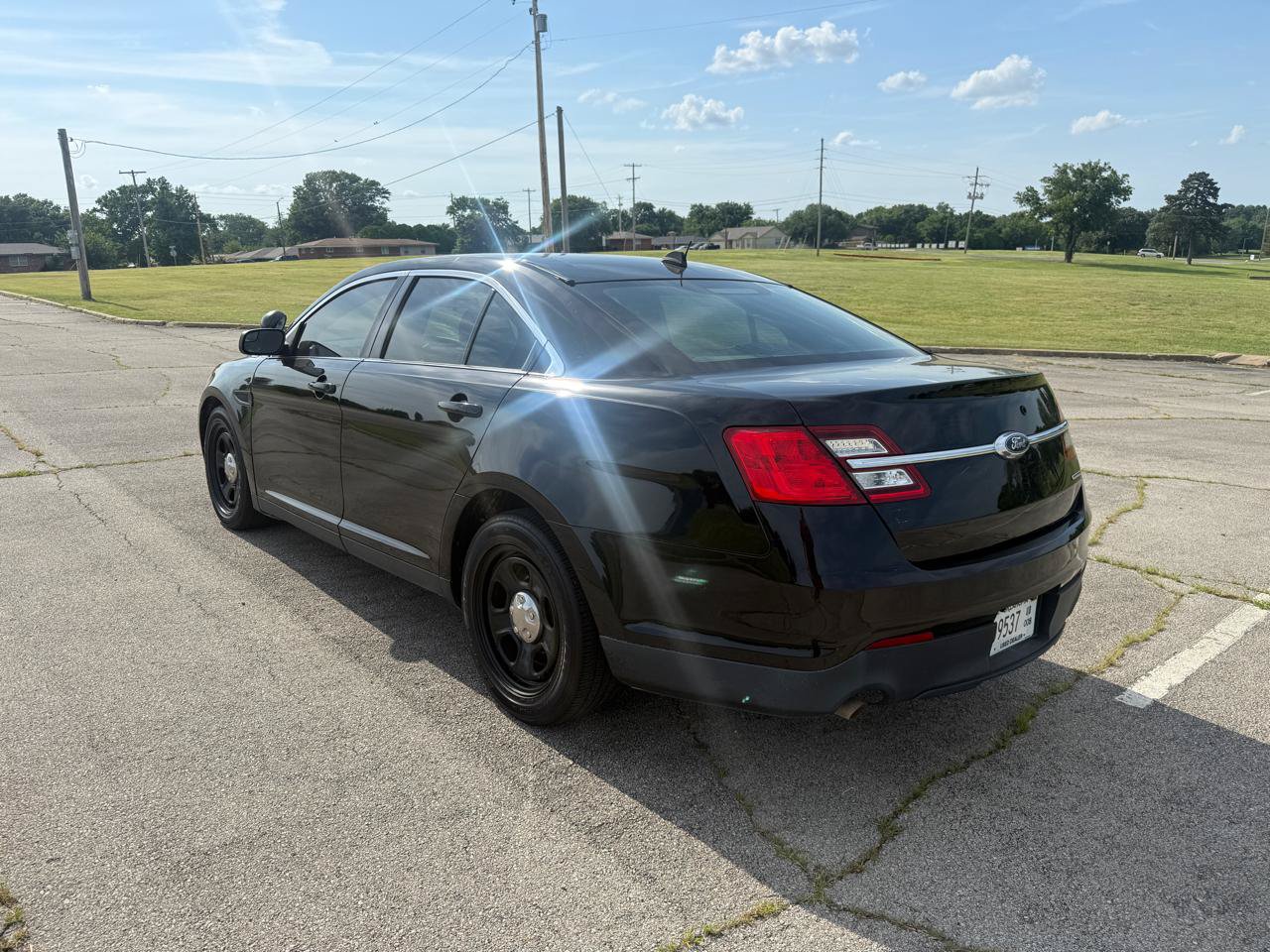 Used 2017 Ford Taurus Police Interceptor FWD image 6