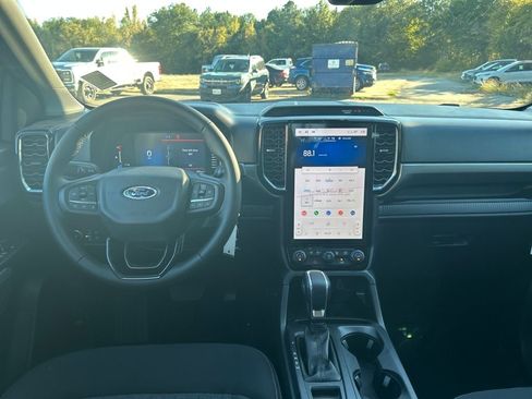 New 2025 Ford Ranger XLT w/ Equipment Group 301A High image 12