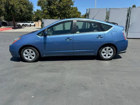 Used 2008 Toyota Prius FWD image 2