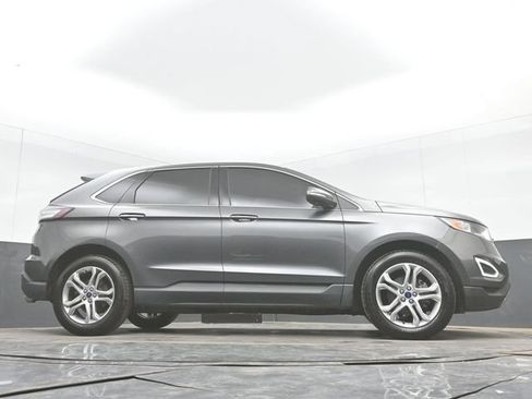 Used 2017 Ford Edge Titanium w/ Technology Package FWD image 48