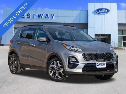 Used 2022 Kia Sportage EX image 2