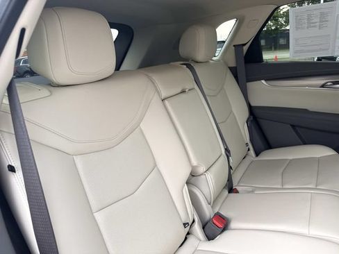 Certified 2023 Cadillac XT5 Premium Luxury AWD/4WD image 27