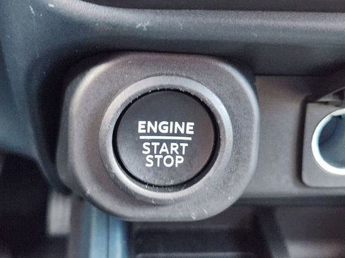 Used 2025 Ford Maverick Lariat w/ 4K Tow Package image 23