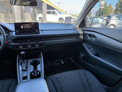Used 2023 Honda Accord LX image 23