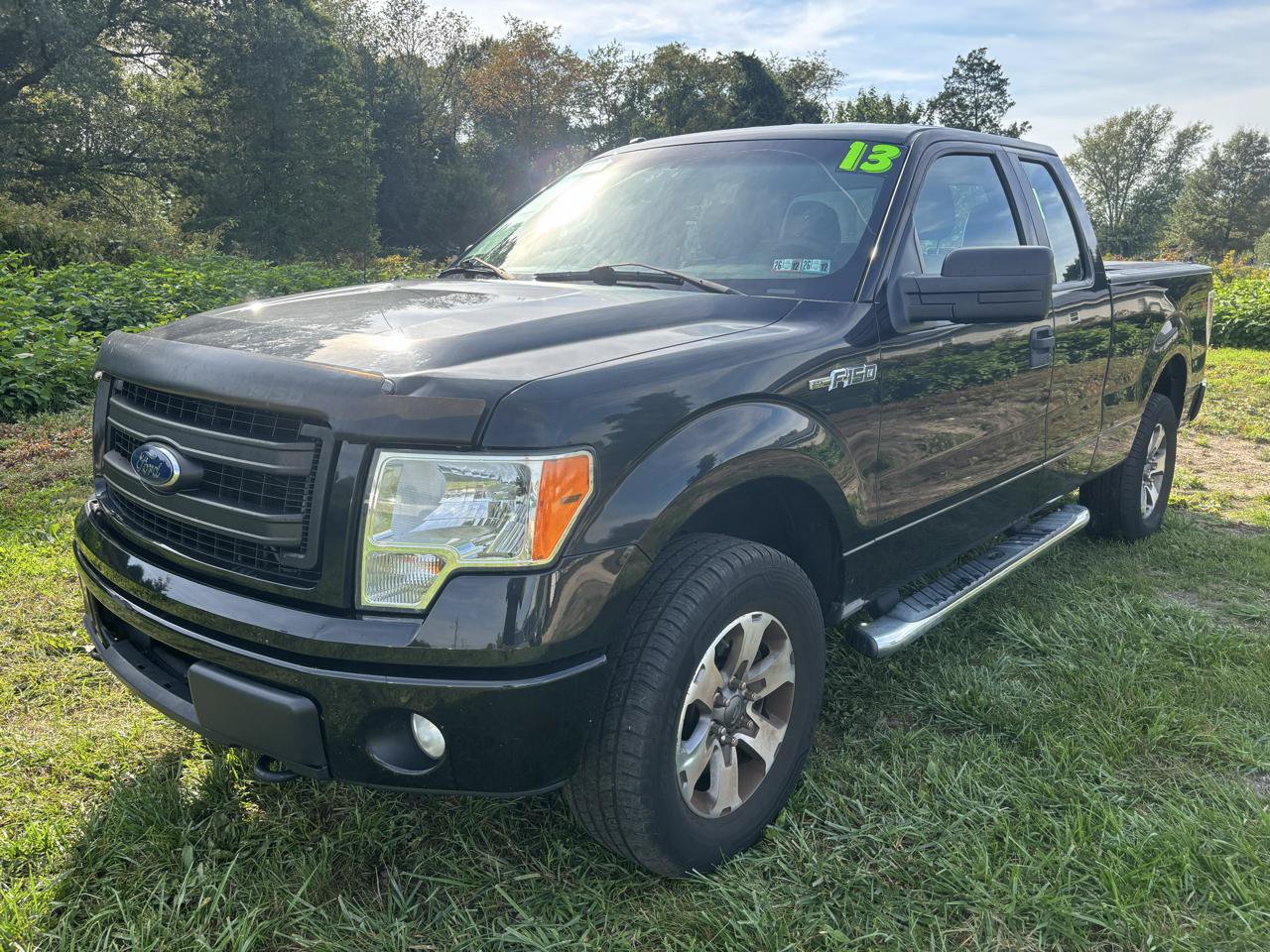 Used 2013 Ford F150 STX w/ Mid Equipment Group AWD/4WD image 1