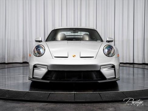 Used 2026 Porsche 911 GT3 w/ Chrono Package RWD image 5