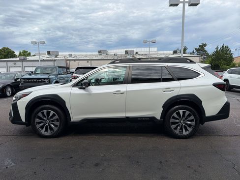 Used 2023 Subaru Outback Limited AWD/4WD image 2