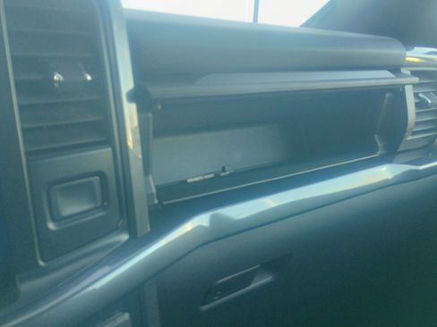 Used 2022 Ford F150 XLT w/ Equipment Group 302A High image 31