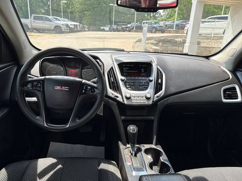 Used 2017 GMC Terrain SLE FWD image 12