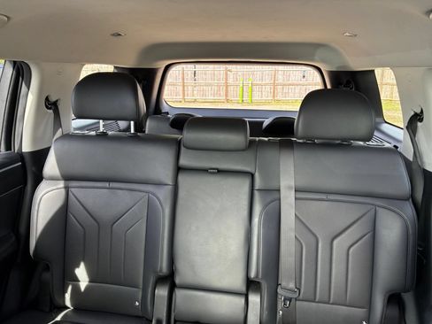 Used 2025 Hyundai Santa Fe SEL AWD/4WD image 36