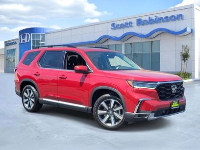 Used 2025 Honda Pilot Touring