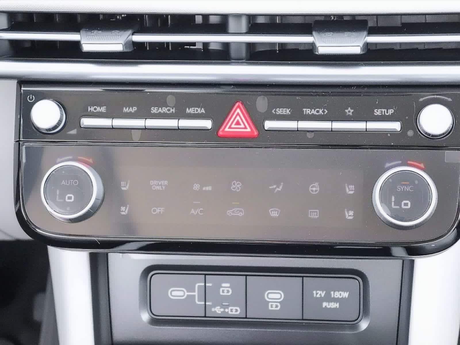 New 2026 Hyundai Tucson Limited AWD/4WD image 17