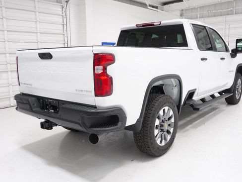 New 2026 Chevrolet Silverado 2500 Custom w/ Custom Value Package image 5