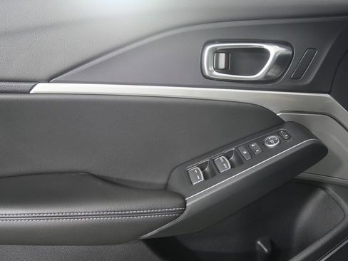 Used 2025 Acura Integra A-Spec image 9