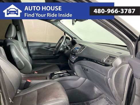 Used 2020 Honda Pilot Black Edition image 21