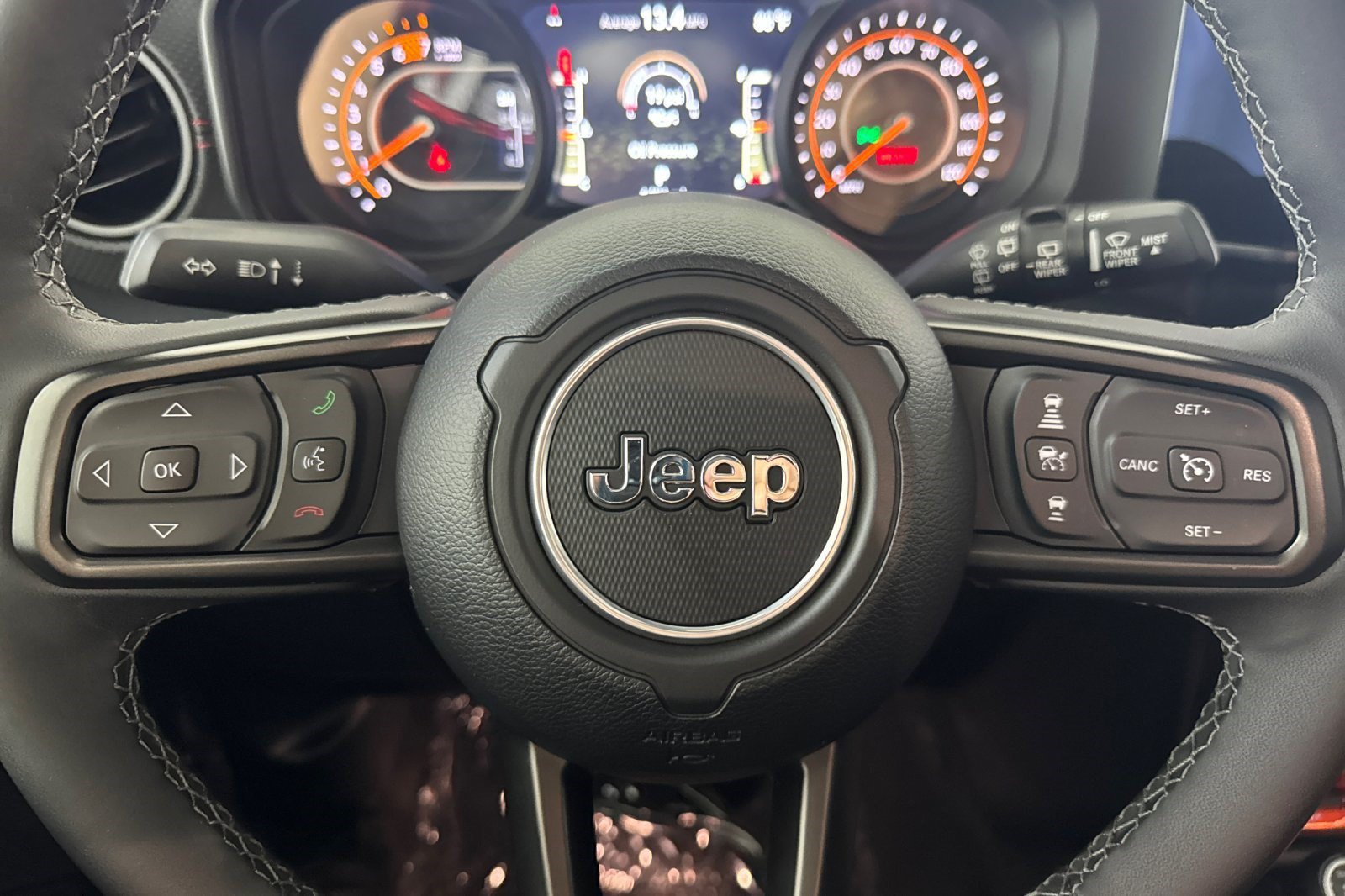 Used 2026 Jeep Wrangler Rubicon AWD/4WD image 11