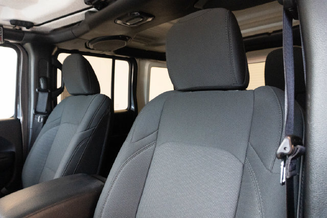 Used 2020 Jeep Wrangler Unlimited Sport AWD/4WD image 17