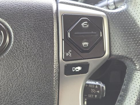 Used 2014 Toyota 4Runner SR5 Premium AWD/4WD image 30