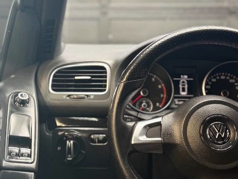 Used 2011 Volkswagen GTI Autobahn image 14