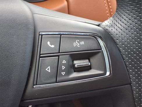 Used 2022 Maserati Levante Modena AWD/4WD image 17