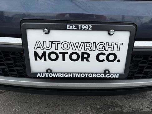 Used 2019 GMC Acadia SLT AWD/4WD image 22