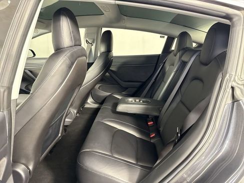 Used 2018 Tesla Model 3 Long Range image 22