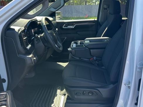 New 2025 Chevrolet Silverado 1500 LT w/ Safety Package image 23