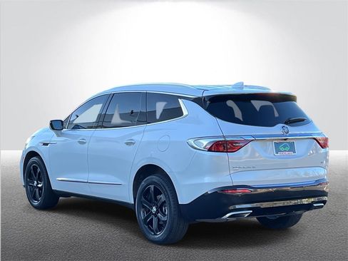 Certified 2023 Buick Enclave Essence w/ Experience Buick Package image 4