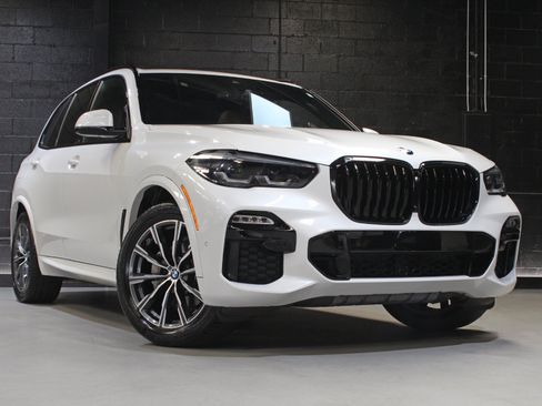 Used 2021 BMW X5 xDrive40i w/ M Sport Package AWD/4WD image 10