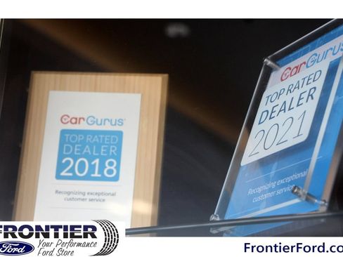 Used 2023 Ford Explorer XLT RWD image 35