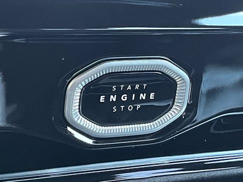 New 2026 Jeep Grand Cherokee Altitude image 26