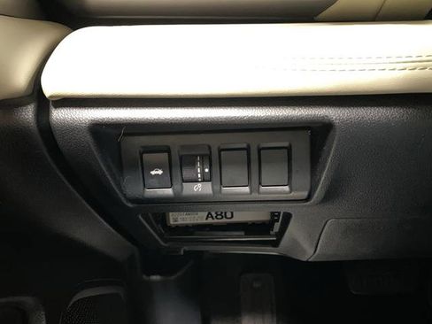 Used 2021 Subaru Legacy Limited image 23