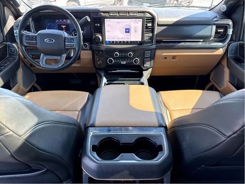 Used 2023 Ford F350 Lariat w/ Lariat Ultimate Package AWD/4WD image 13