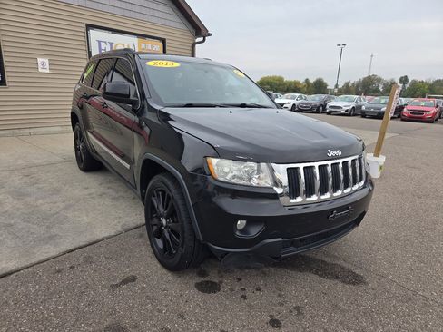 Used 2013 Jeep Grand Cherokee Laredo image 3